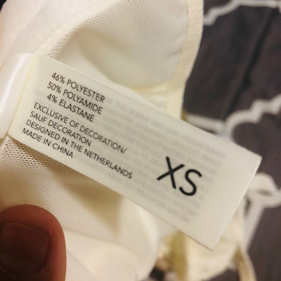 ‼️🆕ONCE UPON A TIME‼️IVORY GIRDLE - Picture 6 of 6